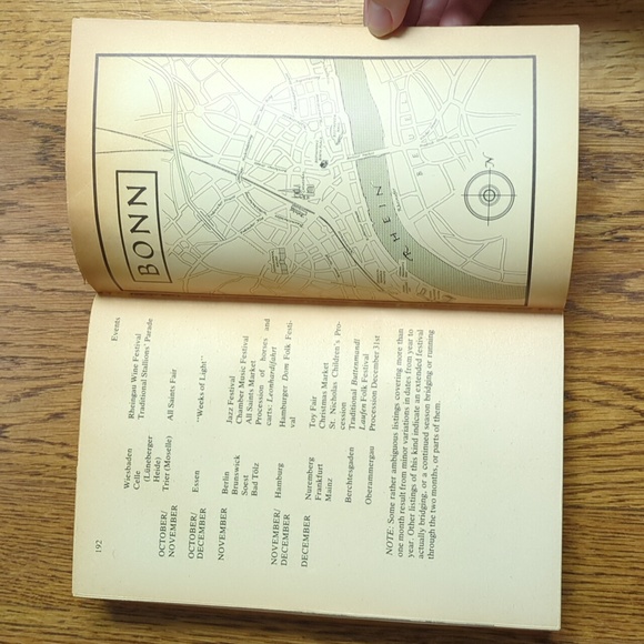 Vintage West Germany A Simon & Schuster Travel Guide Paperback Book Nonfiction - Picture 15 of 16